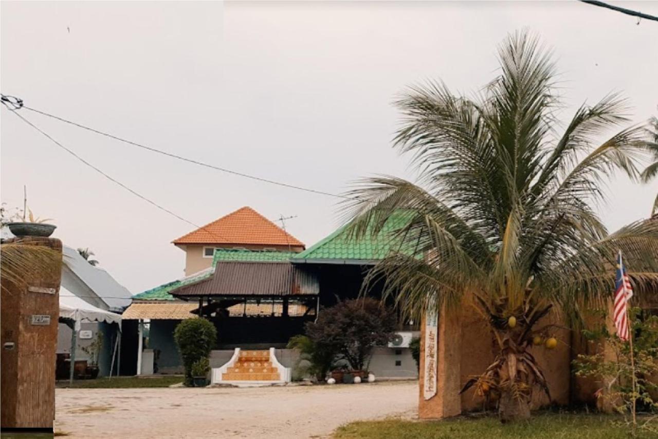 Oyo Home 90495 Homestay Kampung Kota Aur Sungai Petani Ngoại thất bức ảnh